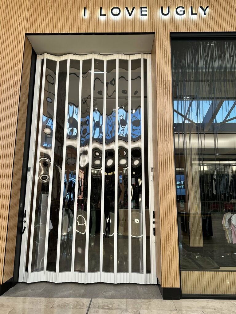 Quantum (I Love Ugly Sylvia Park 1)